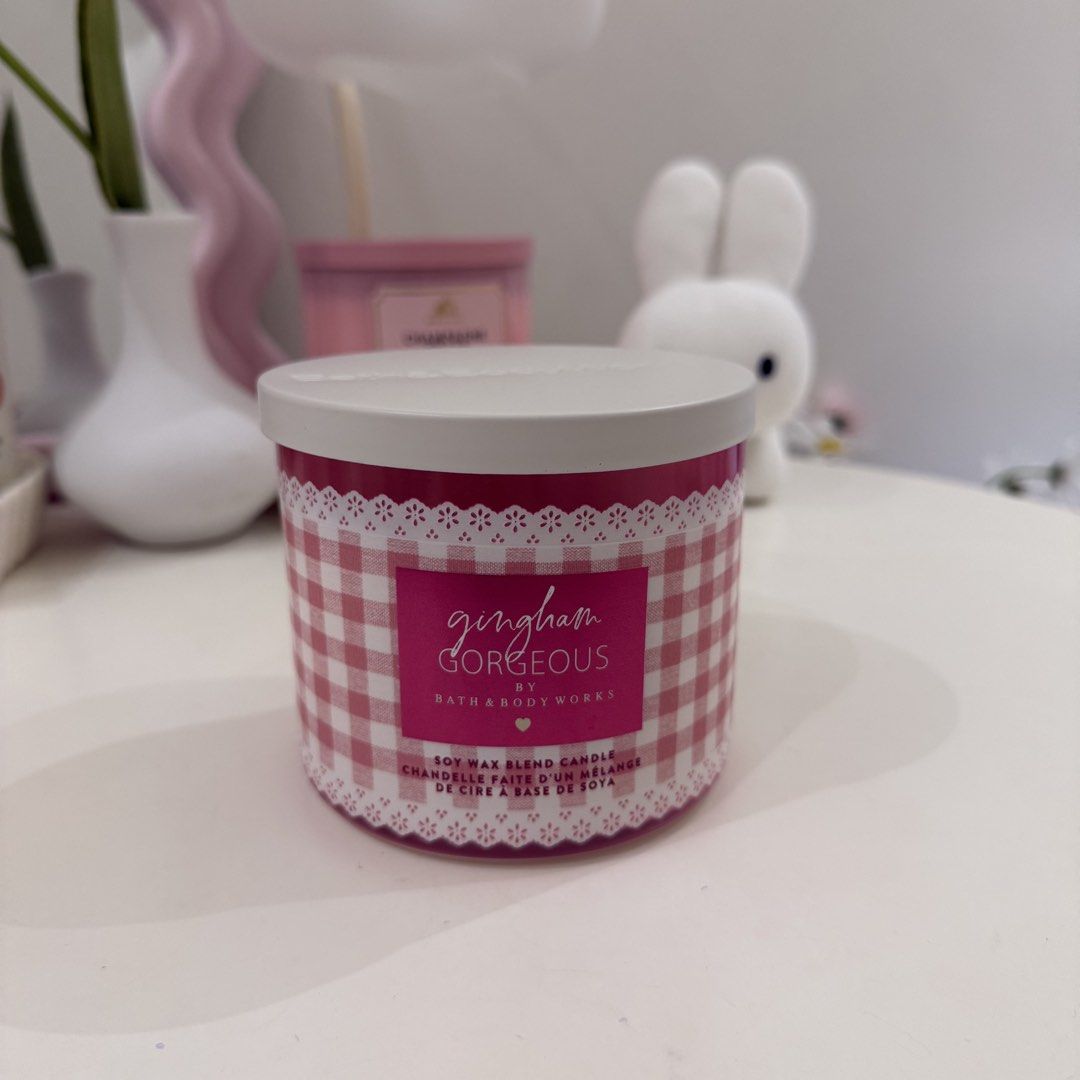 AUTHENTIC Bath & Body Works 3 Wick Candle Gingham Gorgeous (Category: Home Fragrance) located in San Pedro. Submitted by jellybean.co (Listing ID 1466568453, Image 1). Description: .