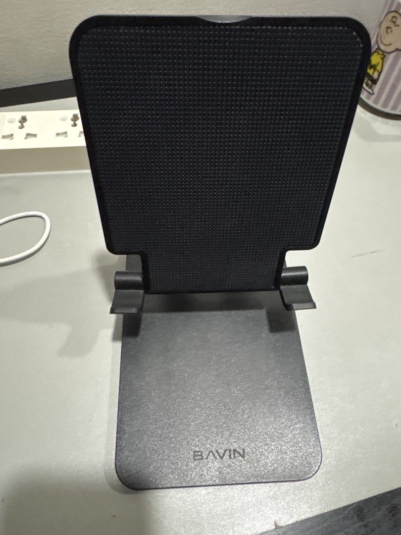 Bavin IPad stand (Category: Mounts & Holders) located in Quezon City. Submitted by vsaint (Listing ID 1466591940, Image 2). Description: Rfs seldom used .