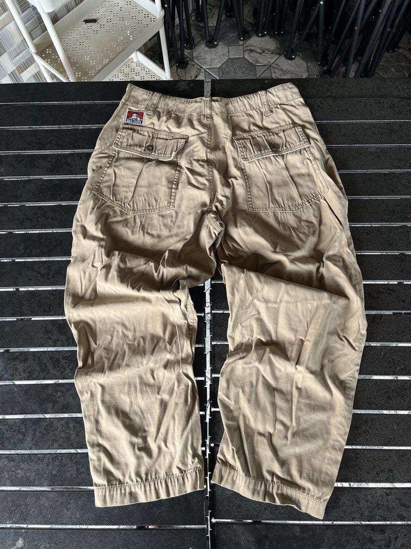 Ben Davis Beige Cargo Pants (Category: Jeans) located in Tuguegarao City. Submitted by josh_the_thrift (Listing ID 1466623926, Image 1). Description: - Brand: Ben Davis - Size: S 32x35 (Relaxed fit) - Color: Tan / Khaki - Material: Sturdy, heavy-duty cotton - Details: Multiple front and back pockets with button flaps, branded inner waistband with monkey logo print.