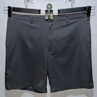 (Category: ) located in . Submitted by jdwinthriftsshopph (Listing ID 1466747787, Image 1). Description: .