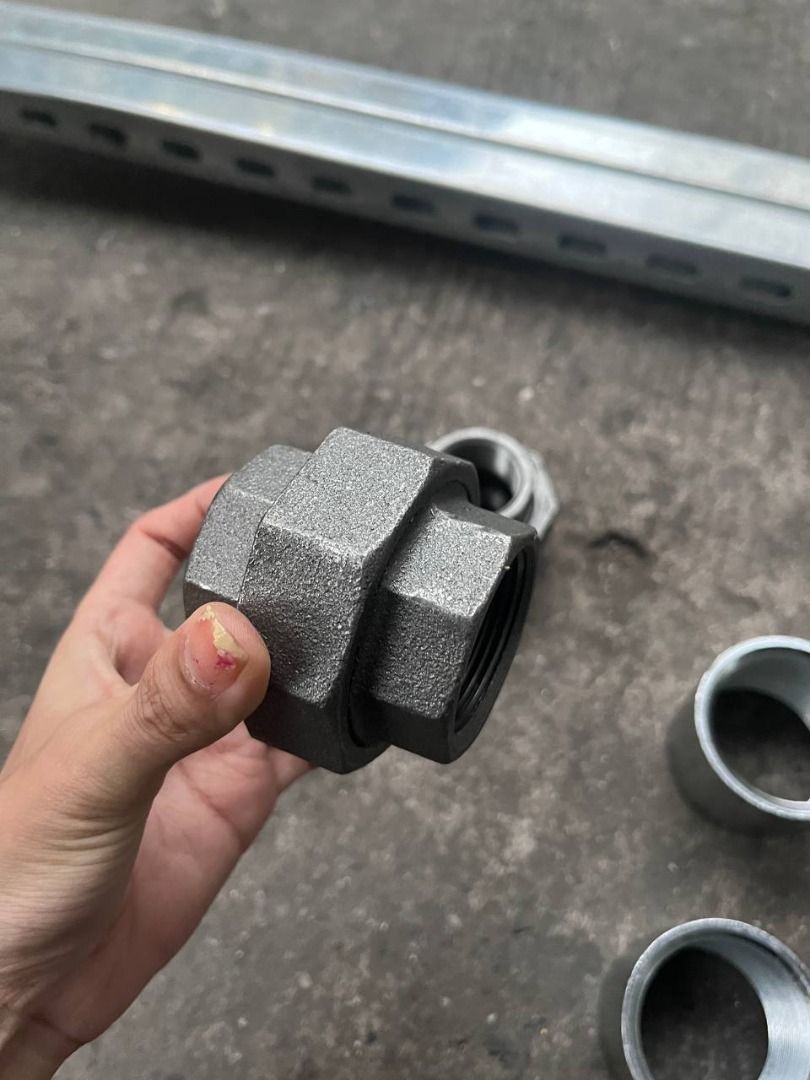BI Union Patente Specs: 1 1/4" (Category: Home Improvement Tools & Accessories) located in Manila. Submitted by 09171479278_elsie. (Listing ID 1466651895, Image 3). Description: BI Union Patente Specs: 1 1/4".
