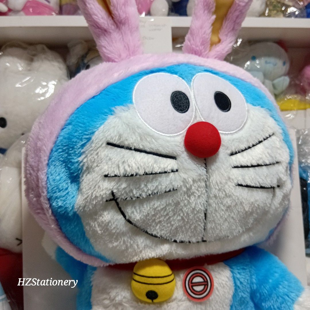 BIG Doraemon Rabbit Ear Hood SEGA Plush (Category: Plushies & Soft Toys) located in Manila. Submitted by hzdeclutterstuffscollectionsph (Listing ID 1466730882, Image 2). Description: 🔴please send 📩 on my blue app HZ STATIONERY due to reply limit ni caro ✅size: approx. 15-20" H ✅ with Etiketa • SEGA ‼️PLEASE READ👇‼️ ⚠️items are SOLD AS IS. ❕WYSIWYG ⚠️Limit your expectations, items are from HK/Japan box (some are brand new/unused /with signs of 