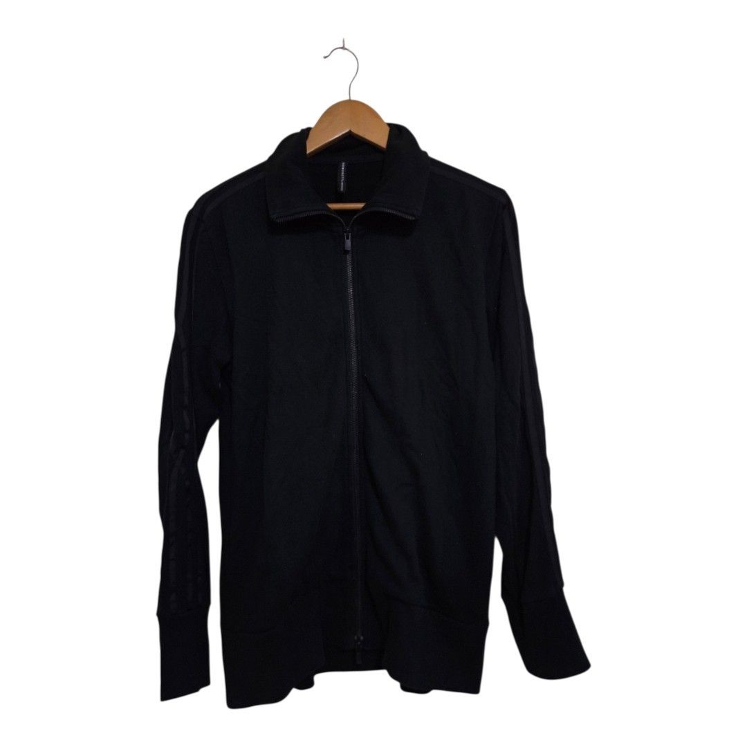 Black barrett by neil barrett track jacket (Category: Coats, Jackets and Outerwear) located in Baguio. Submitted by fadexquisite (Listing ID 1466679155, Image 1). Description: Black barrett by neil barrett track jacket Size3 on tag fits med 27x20 Excellent condition 800 plus ship fee.
