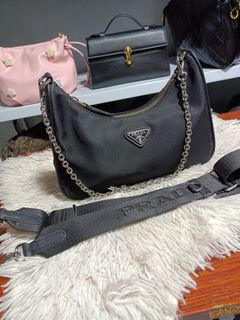 (Category: ) located in . Submitted by zksboutique (Listing ID 1466713772, Image 1). Description: .