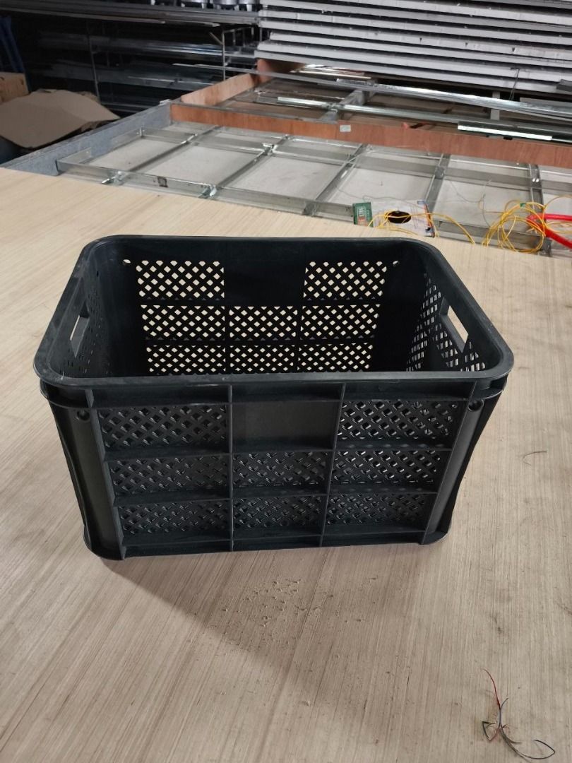 Black Plastic Crates Specs: Black (Color) (Category: Everything Else Others) located in Manila. Submitted by 09171479278_elsie. (Listing ID 1466650175, Image 2). Description: Black Plastic Crates Specs: Black (Color).