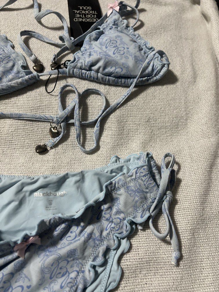 Blackbough bikini set-S (Category: Bikinis & Swimsuits) located in Iloilo. Submitted by tttkhk (Listing ID 1466739101, Image 3). Description: .