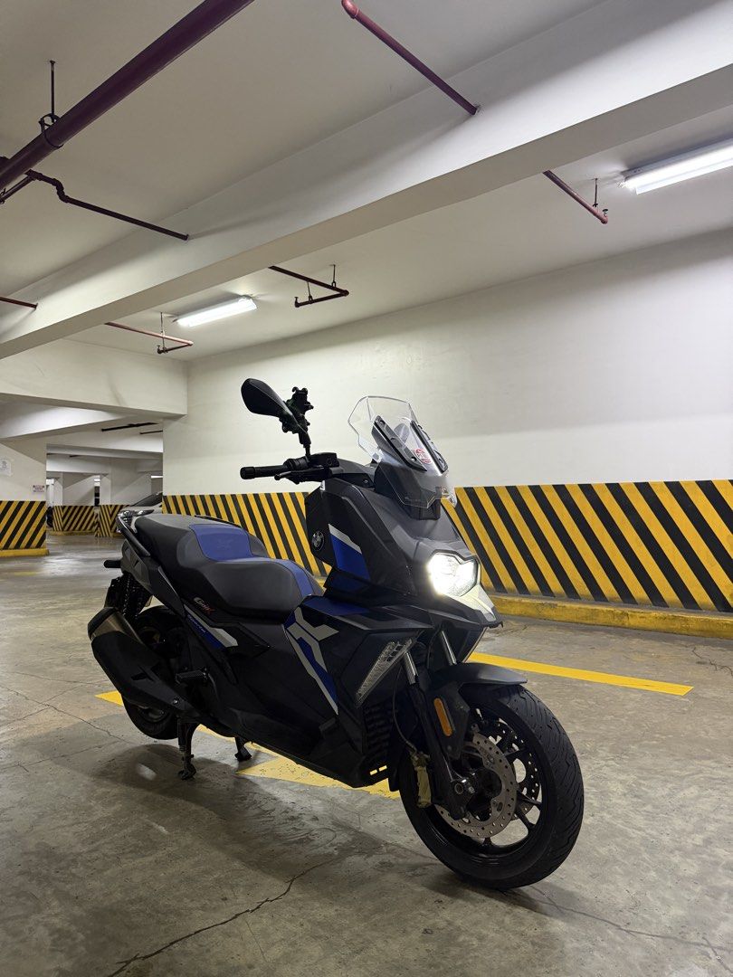 BMW C400X (Category: Motorbikes for Sale) located in Manila. Submitted by kejohann (Listing ID 1466728624, Image 1). Description: 2021 BMW C400x 350cc 2k odo only like new no issues 250k nego.