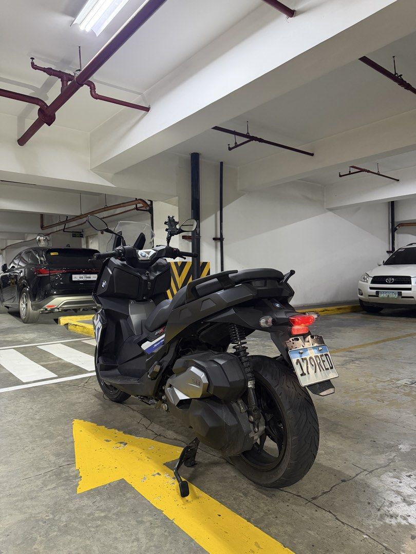 BMW C400X (Category: Motorbikes for Sale) located in Manila. Submitted by kejohann (Listing ID 1466728624, Image 2). Description: 2021 BMW C400x 350cc 2k odo only like new no issues 250k nego.