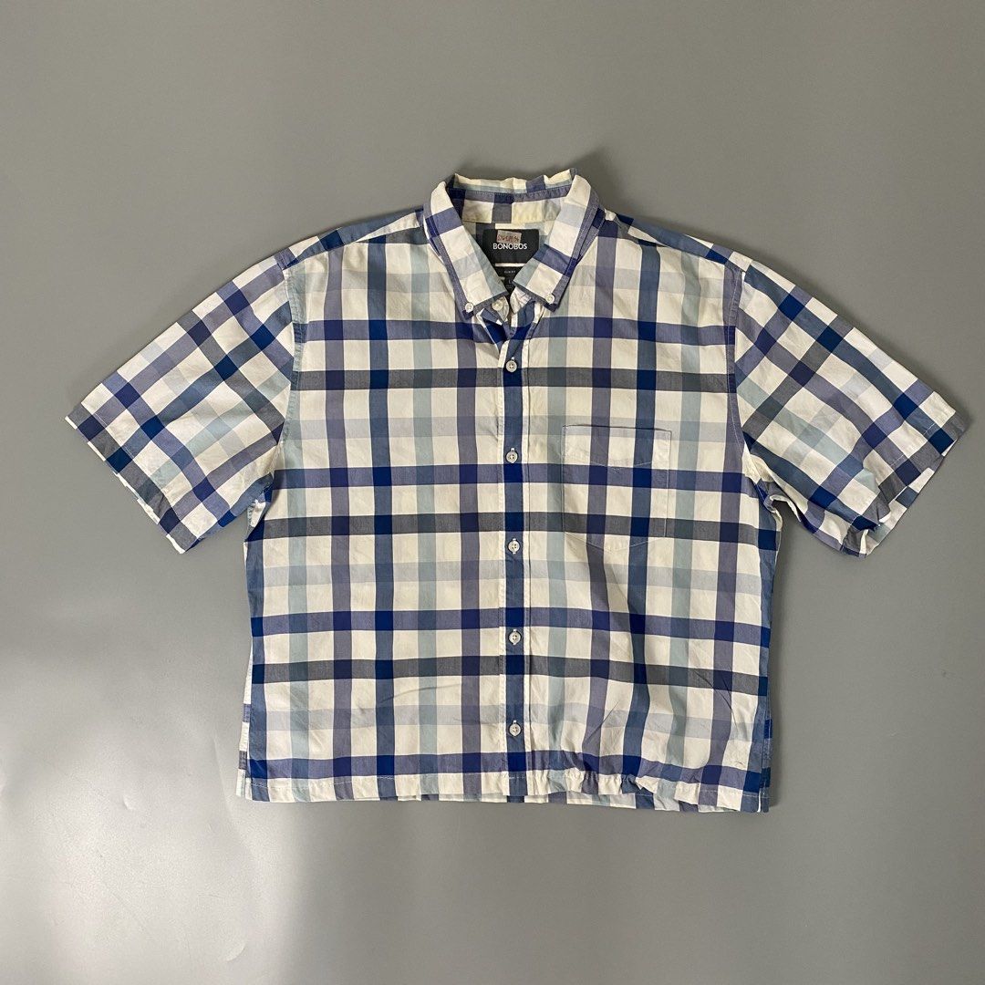 BONOBOS 👕| White Plaid Crop Polo (Category: Tshirts & Polo Shirts ) located in Bulacan. Submitted by orc.ph (Listing ID 1466641679, Image 1). Description: BONOBOS 👕| White Plaid Crop Polo Material Used: Cotton - White - Short Sleeve - Button Down - Single Pocket - Button Closure - Plaid Pattern Design - Formal - Semi Formal - Crop Polo Size: L Width: 21 Length: 22 Used Condition. Minor Visible Flaws. Issue: Yellow Sweat Stains ⚠️ Note: For Insp
