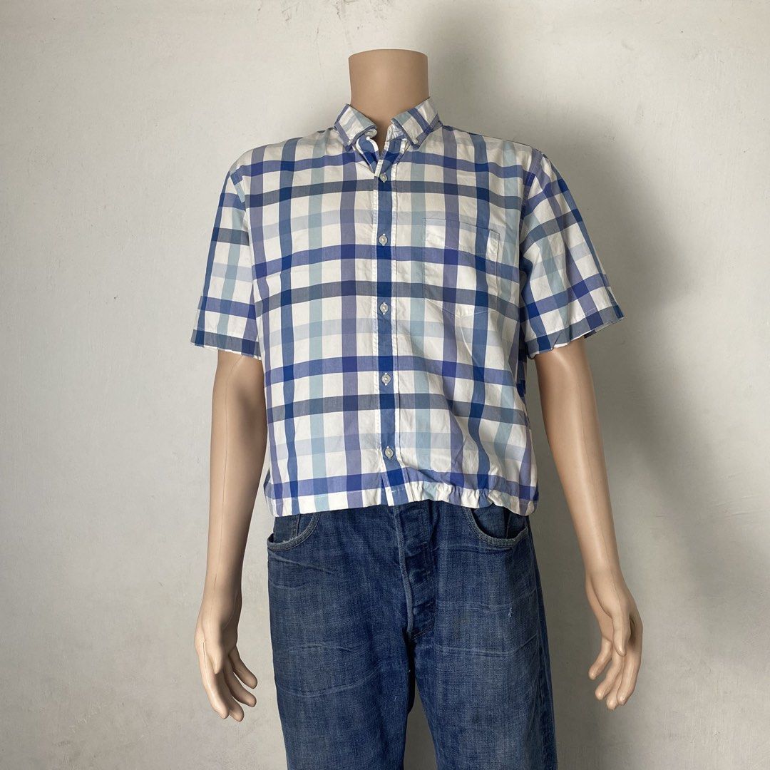 BONOBOS 👕| White Plaid Crop Polo (Category: Tshirts & Polo Shirts ) located in Bulacan. Submitted by orc.ph (Listing ID 1466641679, Image 2). Description: BONOBOS 👕| White Plaid Crop Polo Material Used: Cotton - White - Short Sleeve - Button Down - Single Pocket - Button Closure - Plaid Pattern Design - Formal - Semi Formal - Crop Polo Size: L Width: 21 Length: 22 Used Condition. Minor Visible Flaws. Issue: Yellow Sweat Stains ⚠️ Note: For Insp