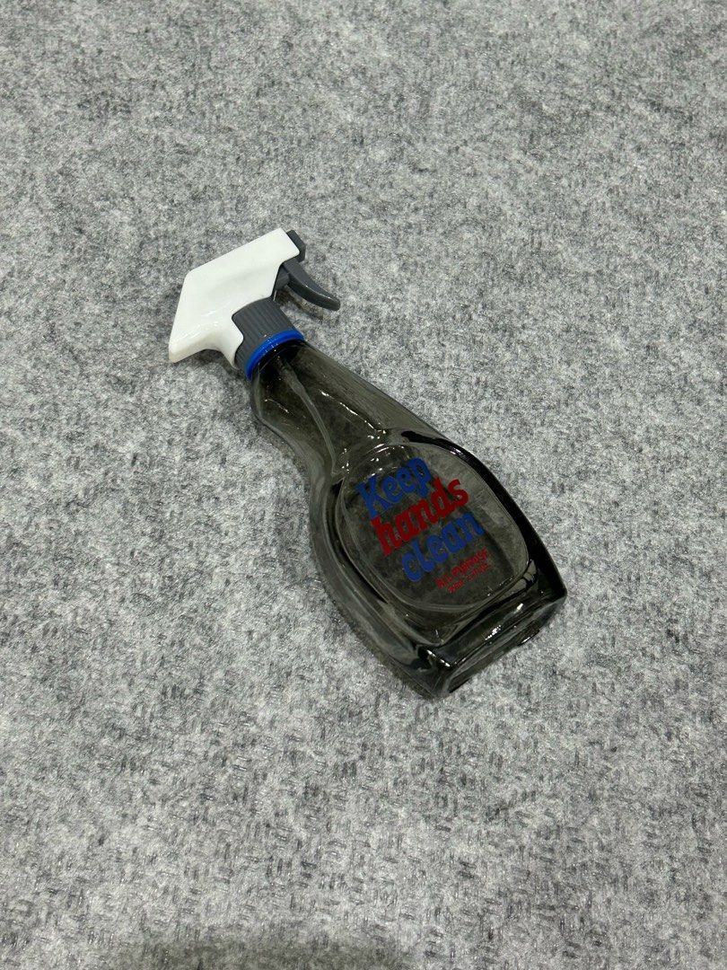 Brand New Dulton Keep Hands Clean Refillable Spray Bottle 80ml (Category: Sanitizers & Disinfectants) located in Balanga. Submitted by shenanigansph (Listing ID 1466568510, Image 2). Description: *authentic *bough in Niko and… condition: 10/10 flaws: n/a rfs: decluttering 𝘊𝘖𝘓𝘖𝘙 𝘔𝘈𝘠 𝘝𝘈𝘙𝘠 𝘚𝘓𝘐𝘎𝘏𝘛𝘓𝘠 𝘋𝘜𝘌 𝘛𝘖 𝘓𝘐𝘎𝘏𝘛𝘐𝘕𝘎 🪩.