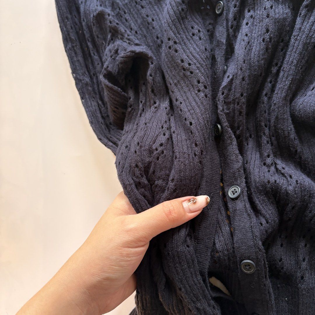 Brandy melville blue light cardigan (Category: Coats, Jackets and Outerwear) located in Quezon City. Submitted by kaelian_couture (Listing ID 1466735823, Image 3). Description: .