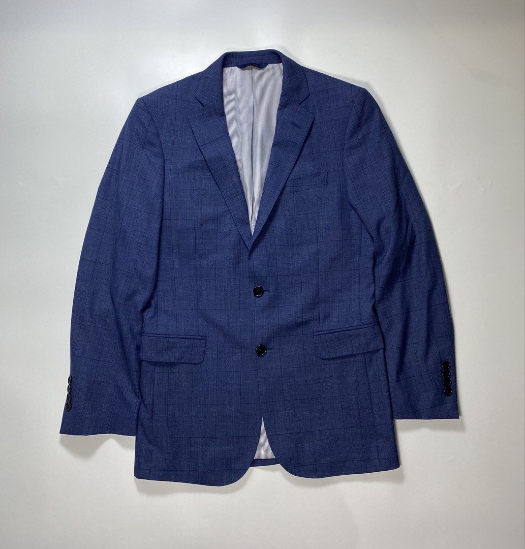 Brooks Brothers Blazer (Category: Formal Shirts) located in Bago City. Submitted by johnpaul_gidlayan (Listing ID 1466723219, Image 1). Description: Brooks Brothers Blazer Item Details Size: Medium Dimension: 19.5x31 Sleeves: 24 Shoulder: 17 Condition: Excellent condition (needwash) Color Rate: 9.9/10 Flaws: None (Item color vary due to lighting) — Price: 1350+sf.