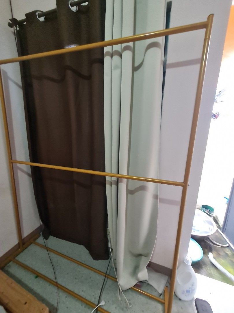 Clothes rack (Category: Curtains & Blinds) located in Quezon City. Submitted by declutter1990 (Listing ID 1466582622, Image 3). Description: 2 tier-150*180cm ISSUE : NAKA SLANT SA RIGHT SIDE see last photo need i welding yung right foot.