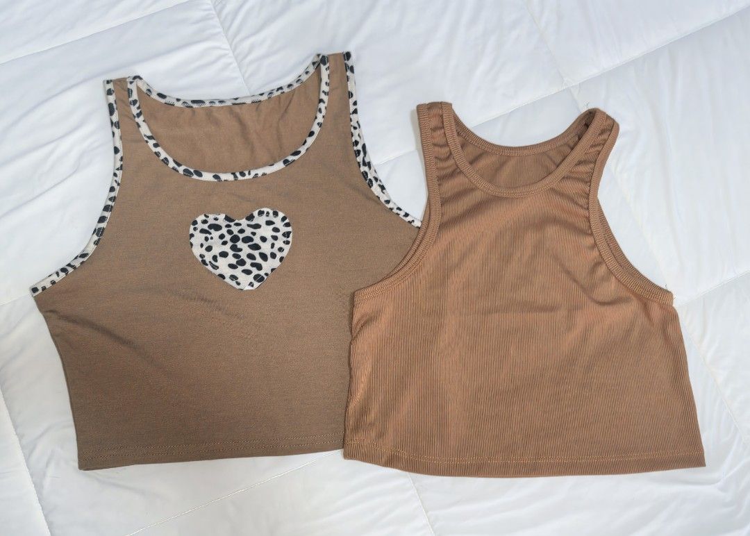 Bundle Brown Top, Small-Medium (Category: Sleeveless) located in Naga. Submitted by princessta62477 (Listing ID 1466715822, Image 1). Description: .