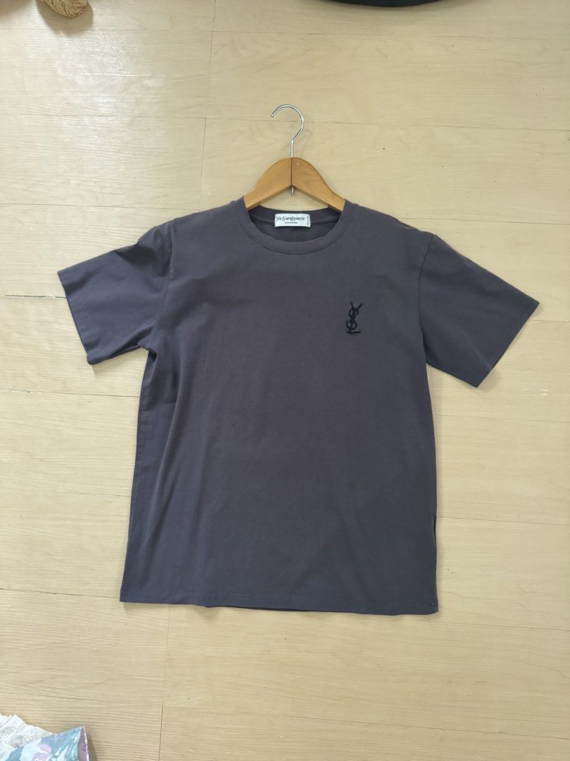 Bundle YSl & Loewe tshirt (Category: Shirts) located in Manila. Submitted by juhjuh (Listing ID 1466676709, Image 2). Description: - Bundle of 2 luxury designer tees: White Loewe Anagram shirt & Black YSL Monogram shirt (Gray / White ) - Style: Short sleeve, classic crew neck - Condition: Clean, crisp fabric, great for daily wear - Perfect everyday staples to elevate your casual fit - Selling as a set / Grab both together - PM for measurements an