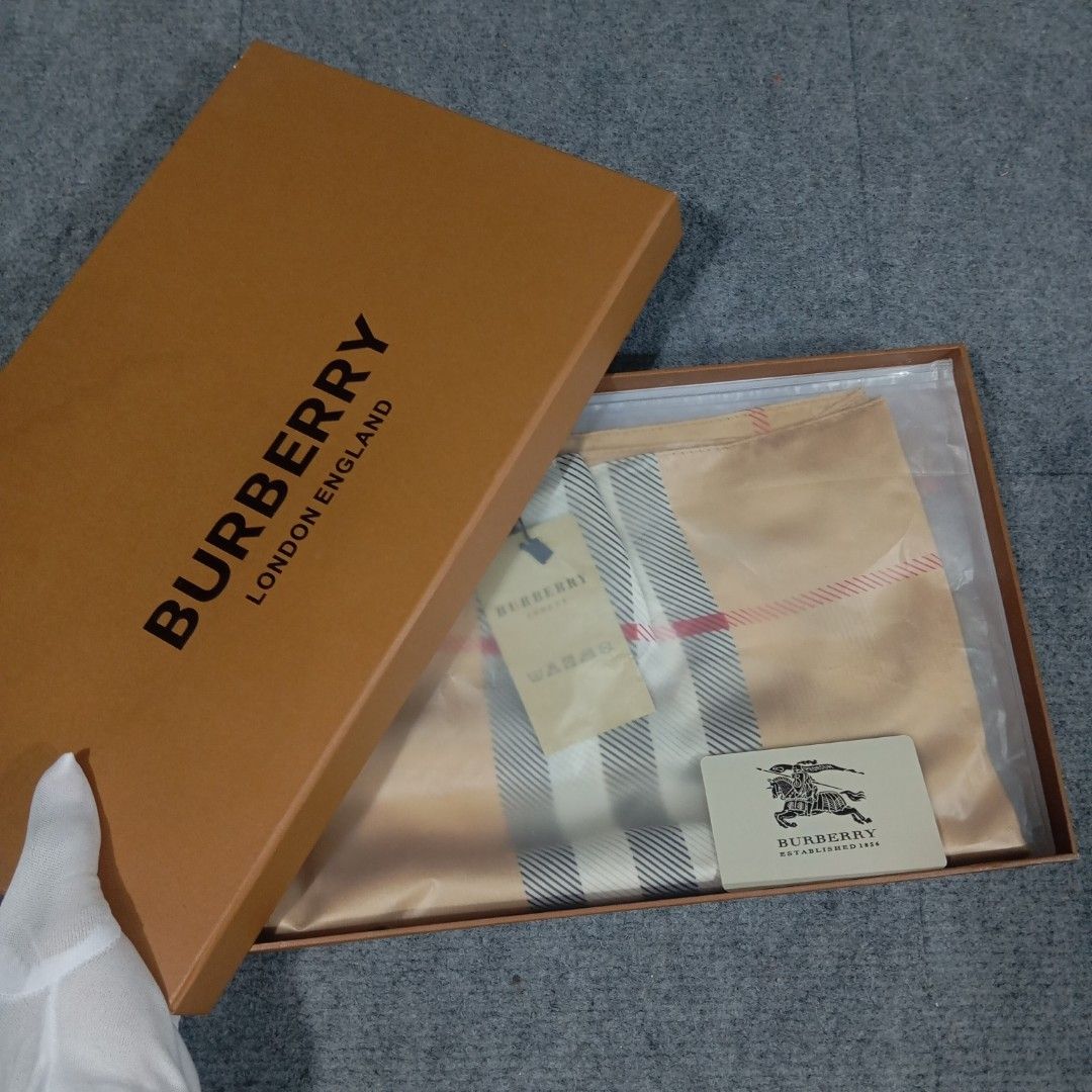 Burberry Check Knight Stamp Silk Scarf (Category: Luxury Accessories) located in Taguig. Submitted by sito. (Listing ID 1466633596, Image 2). Description: For sale! 📣 Burberry Check Knight Stamp Silk Scarf Specs and measurements: • Dimension: 200cm x 70cm Condition Details: • Issue: None • Original Packaging • Color rate: 10/10 • Overall Condition: 10/10 Asking Price: ~₱2800 Transaction Details: Location: Upper Bicutan, Taguig City, Metro Manila