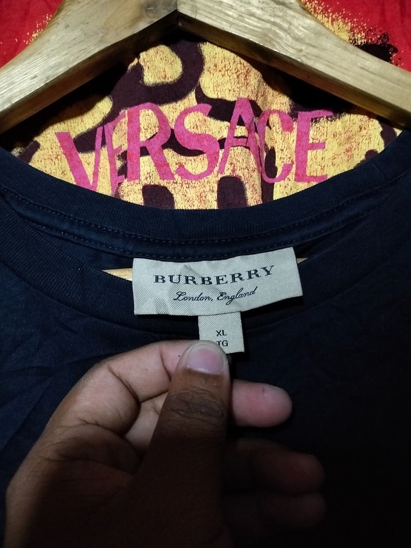 Burberry embroide (Category: Tshirts & Polo Shirts ) located in Kalibo. Submitted by thriftedbykim12 (Listing ID 1466719582, Image 1). Description: Like new condition 10/10 color rate Issue:none 22.5/29.