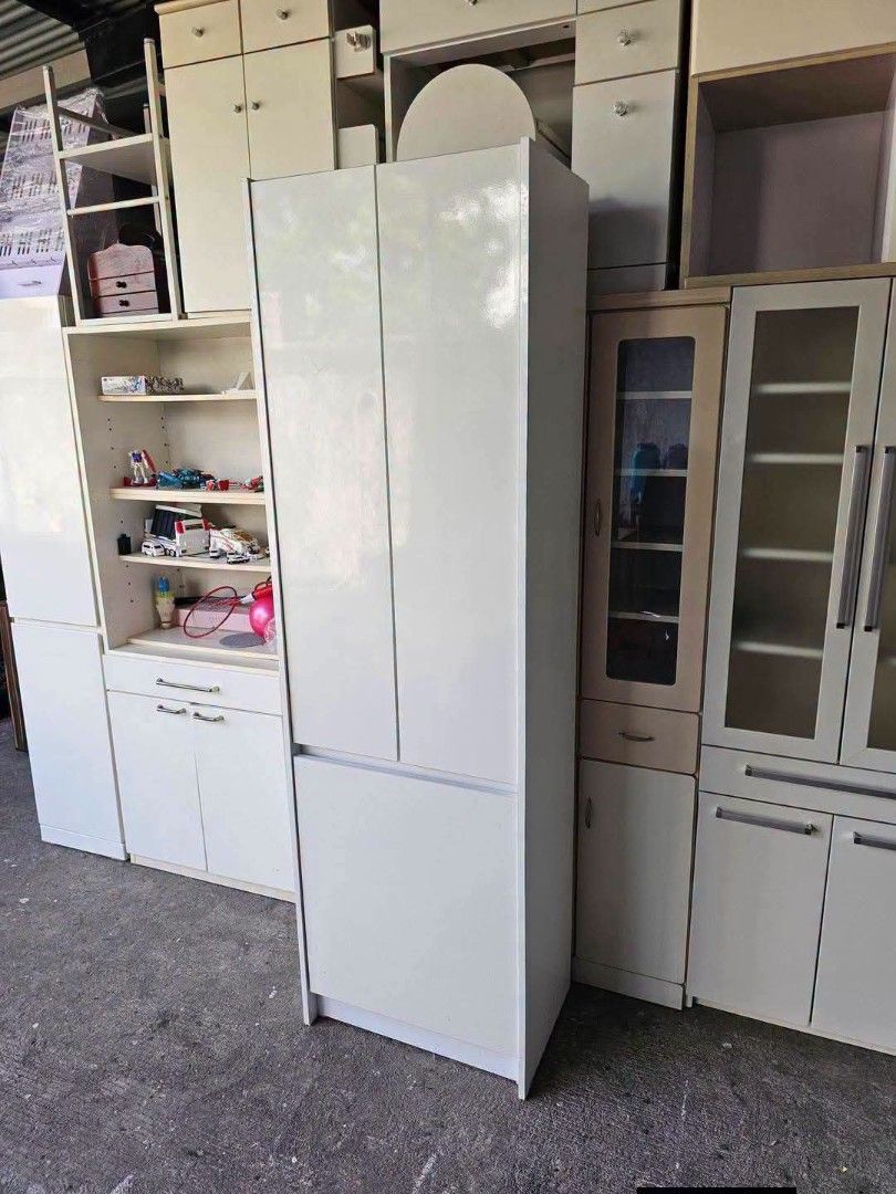 Cabinet Organizer (Category: Shelves, Cabinets & Racks) located in Meycauayan. Submitted by marygracecasimiro (Listing ID 1466601612, Image 3). Description: Organizer (Glossy) 👉2pcs Available! 🤩🥰😘 ✔L-23.5 H-79 W-16 inches 📏 ✔️3 Door and 4 Shelves 🗄 ✔️Compress wood 💢 ✔Scratches As-is! 👌🩷💙 Price:9,000.