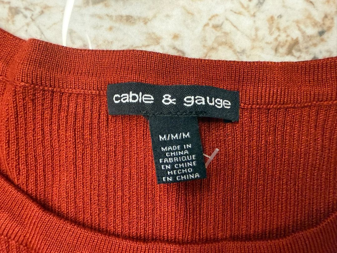CABLE & GAUGE FINE RIBBED KNIT TANK TOP (Category: Others Tops) located in Makati City. Submitted by fpled (Listing ID 1466734180, Image 2). Description: ✨ TERRACOTTA FINE RIBBED KNIT TANK TOP ✨ (Uniqlo / Zara Style • Workwear Inner / Capsule Wardrobe) An ultra-soft, fine-ribbed knit sweater tank in a rich warm rust / terracotta tone. Crafted from a stretchy, breathable knit that hugs comfortably—the ultimate versatile base piece for blazers, off