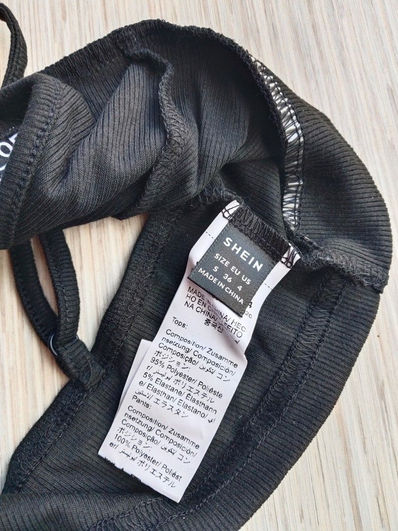 California Ribbed Black Bra Top (Category: Sleeveless) located in Siquijor. Submitted by thesummit26 (Listing ID 1466702484, Image 2). Description: Black ribbed crop top from SheIn. Never been used. .