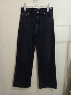 (Category: ) located in . Submitted by thriftsalva_222 (Listing ID 1466570551, Image 1). Description: .