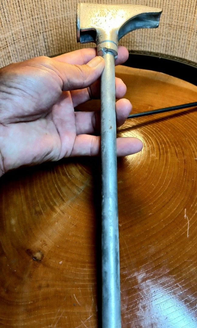 Camping Tent Steel Hammer (Category: Hiking & Camping) located in Santiago. Submitted by thankugeri87256 (Listing ID 1466692797, Image 2). Description: 👉 Japan surplus item 👉 Ideal for camping and hiking activity 👉sign of usage 👉minor scratches and flaws are barely normal due to its condition. 👉sold in as is where is basis..