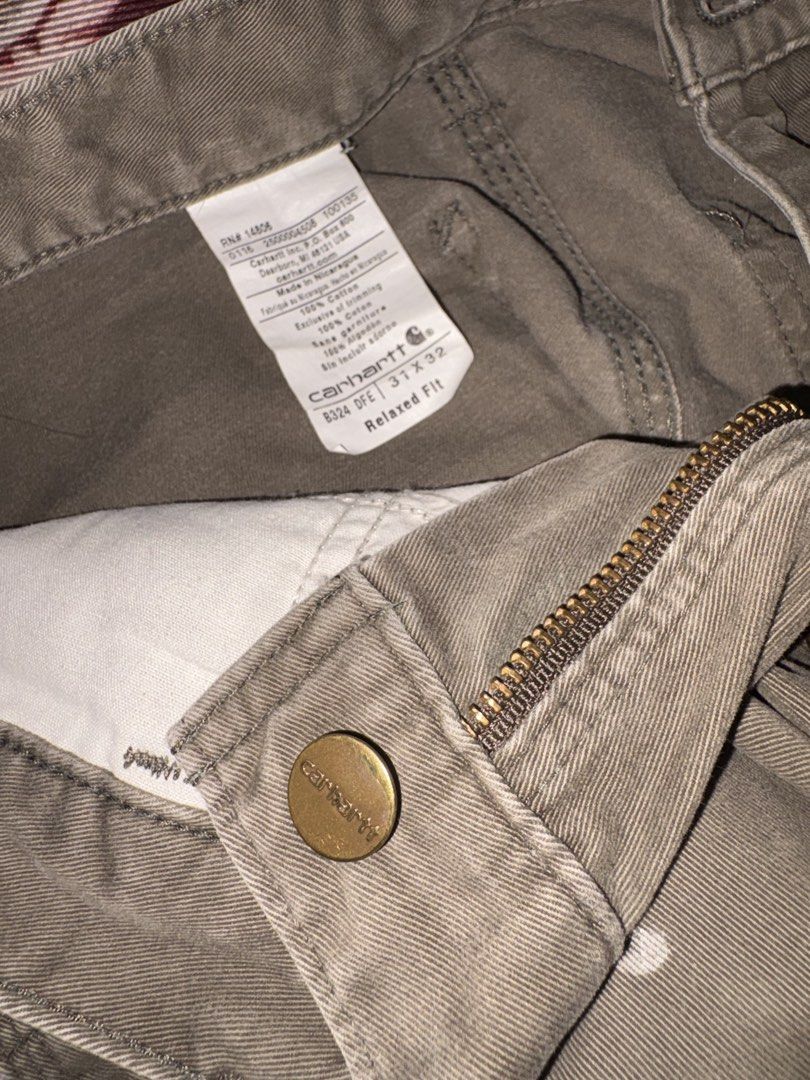 Carhartt Carpenter Pants (Category: Jeans) located in Abucay. Submitted by thrifttville (Listing ID 1466724420, Image 3). Description: 32Waist 11.5Thigh 8.5LegOpen 41Length.