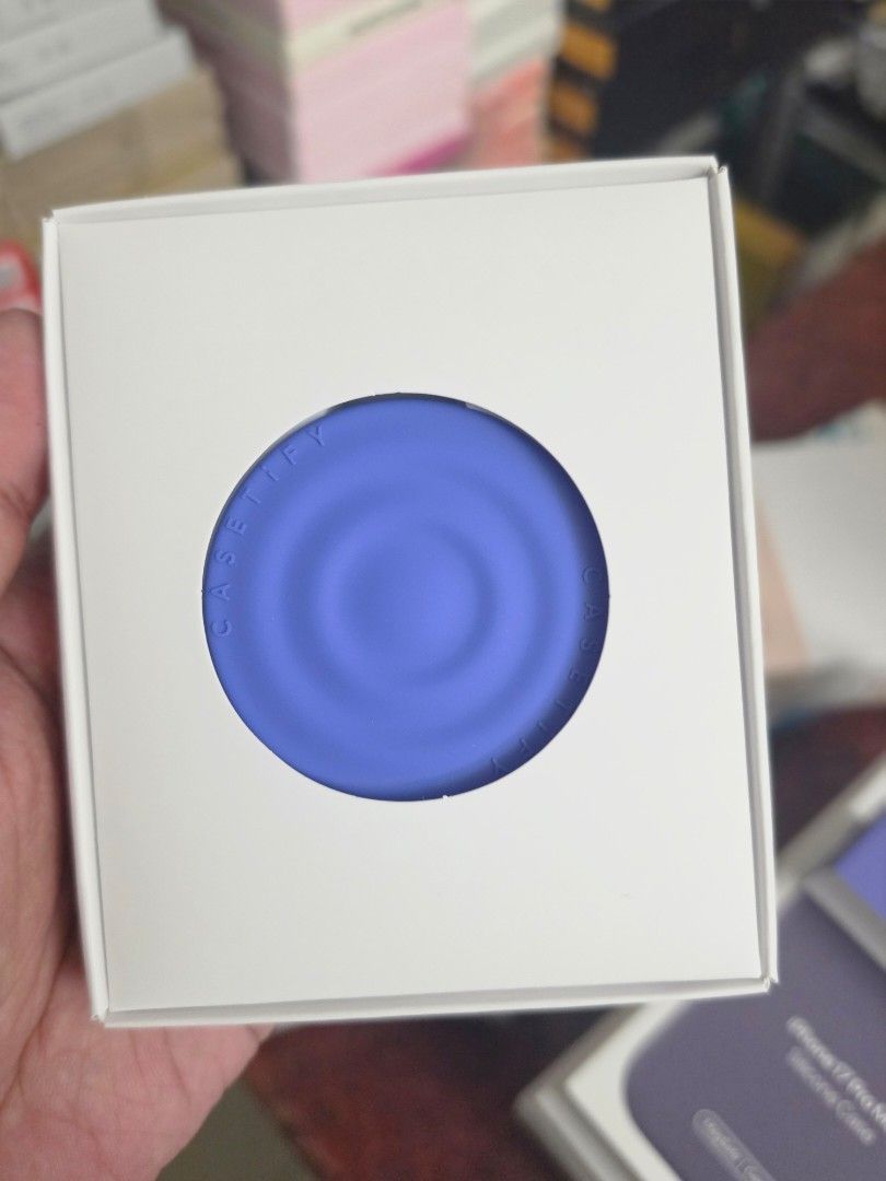 Casetify snappy ripple magsafe (Category: Other Mobile & Gadget Accessories) located in Las Pinas. Submitted by jhered (Listing ID 1456713817, Image 2). Description: Sale Brandnew Original Magsafe Sale for 2000 Las pinas area.