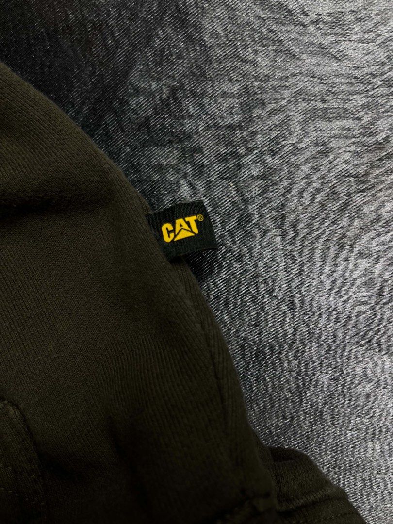 Cat Hoodie (Category: Coats, Jackets and Outerwear) located in General Trias. Submitted by kevinthriftshop (Listing ID 1466688798, Image 3). Description: .