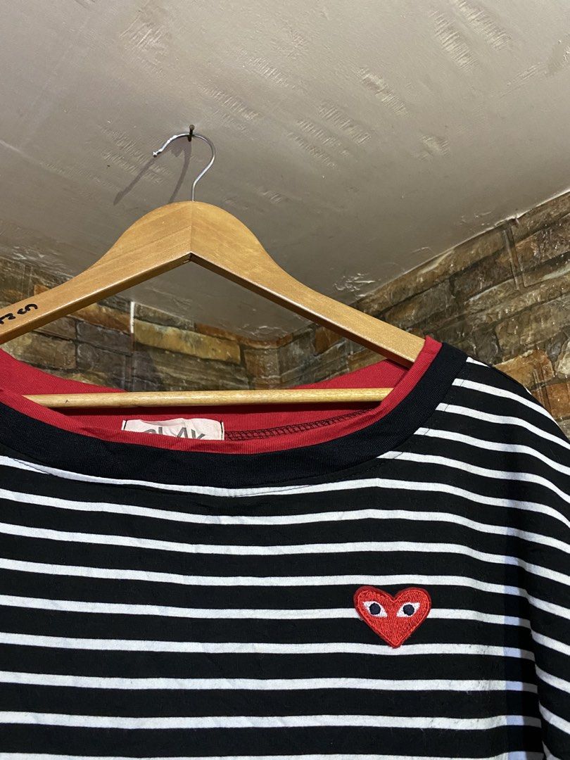 CDG PLAY SHIRTS (Category: Shirts) located in Cebu City. Submitted by arsenyong (Listing ID 1466718983, Image 2). Description: 21 by 23 Excellent No issue Need wash only .