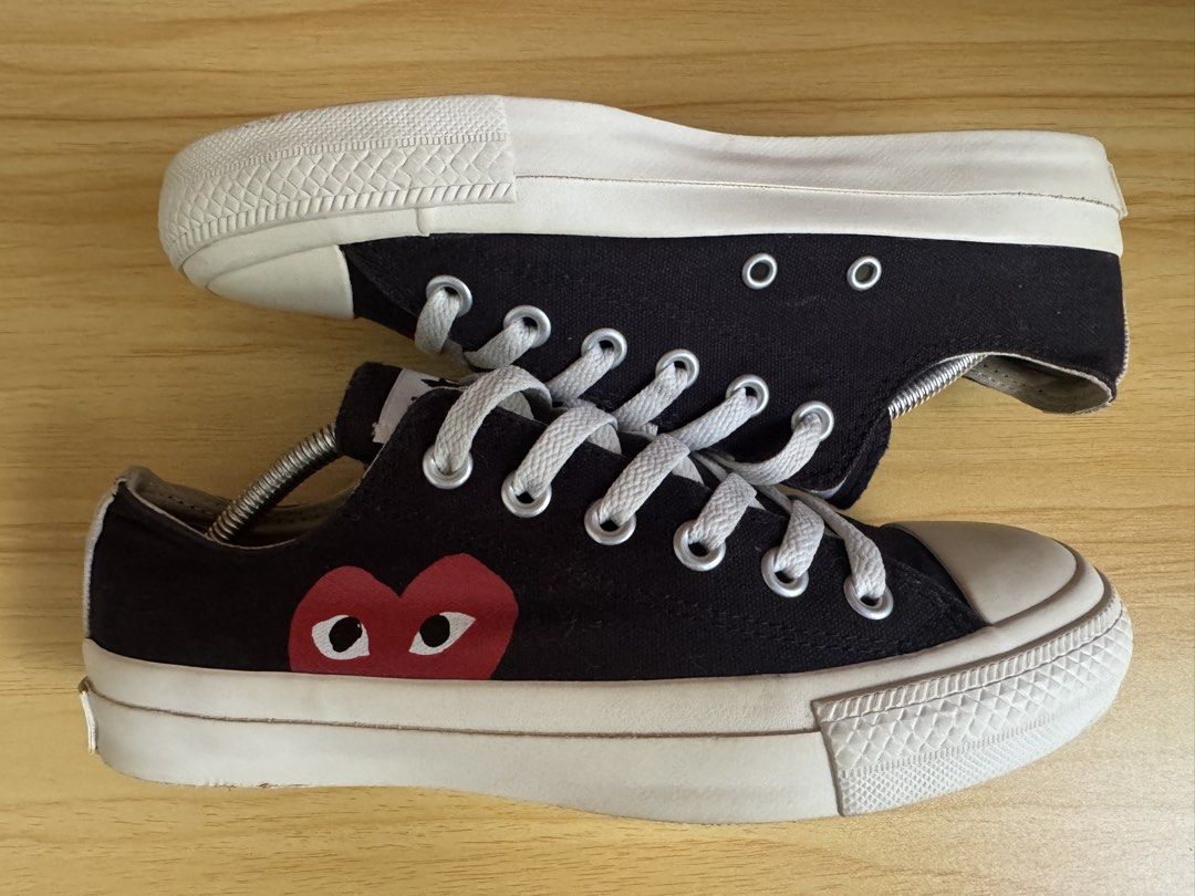 CDG play X Converse (Category: Sneakers) located in Daraga. Submitted by cariboy_1125 (Listing ID 1466608147, Image 2). Description: Size 7 (wmns) 24 cm Excellent (slight heeldrag).