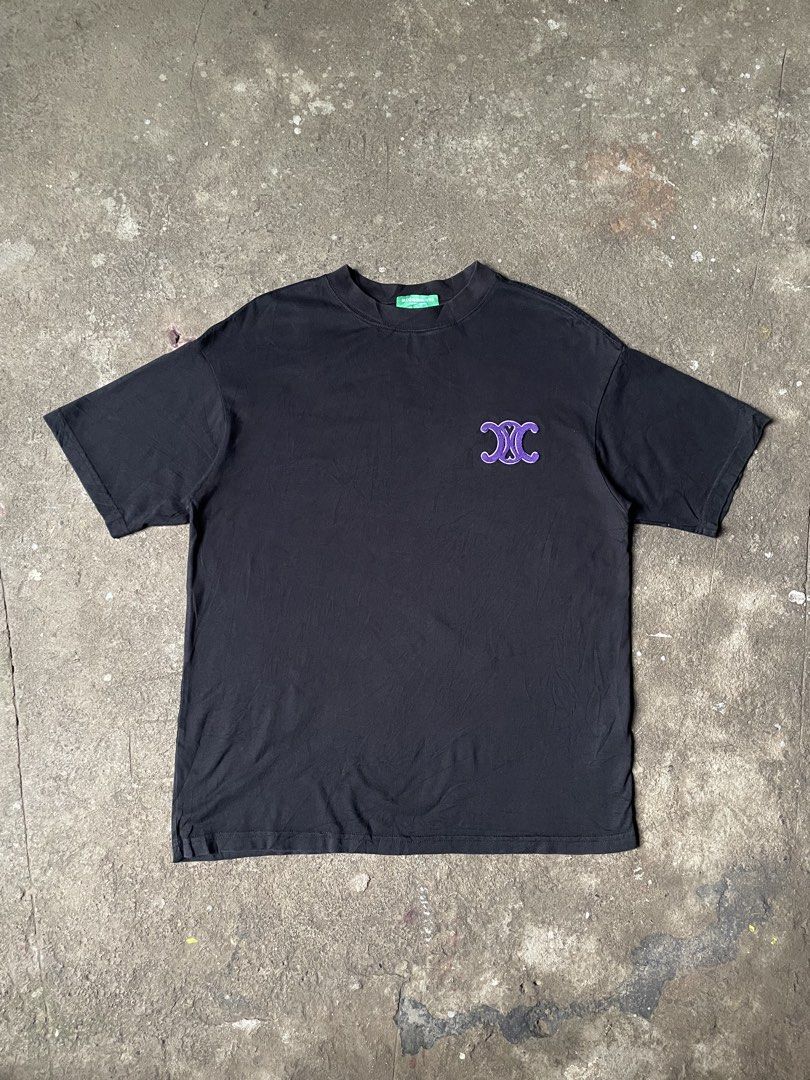 Celine 3D Gamusa Monogram Shirt (Category: Tshirts & Polo Shirts ) located in Santiago. Submitted by ace.stuff (Listing ID 1466659044, Image 1). Description: No issues 9.8/10 color rate Good for PSG Beefy neckline 3d Emblem logo Large fitting DM to purchase.