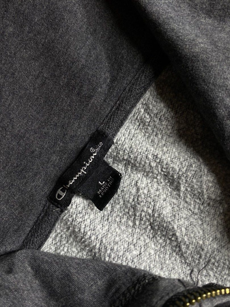Champion Full Zip Hoodie (Category: Coats, Jackets and Outerwear) located in General Trias. Submitted by kevinthriftshop (Listing ID 1466684206, Image 3). Description: .