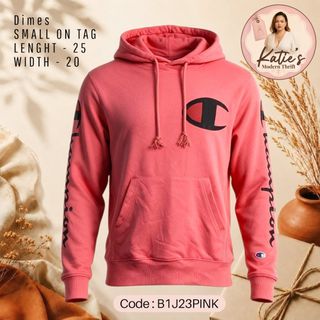 (Category: ) located in . Submitted by katiesmodernthrift (Listing ID 1466688583, Image 1). Description: .