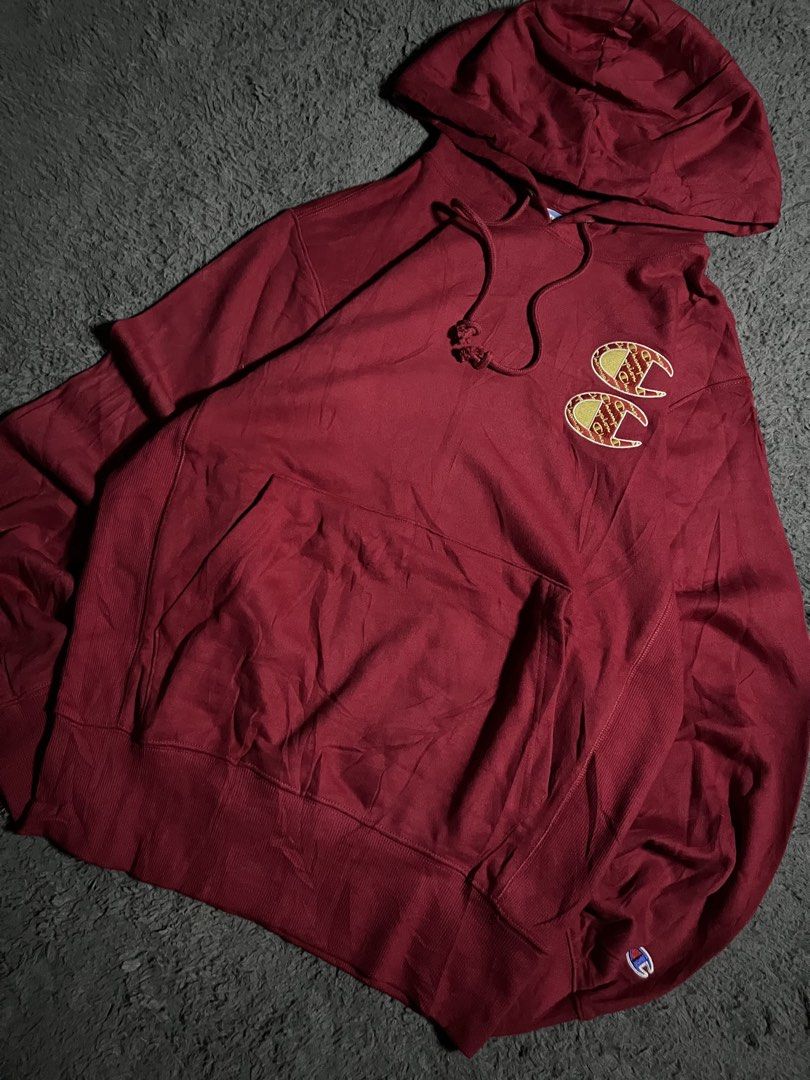 Champions (Category: Hoodies) located in Aurora. Submitted by dl.thrift06 (Listing ID 1466770479, Image 3). Description: Excellent condition 9.9/10 color rate Issue: ❌ Size on tag: Small fit to semi large Waist: 21 Length: 27 . 👕Need Wash 📦Buyers will shoulder shipping fee. 📸Product color may slightly vary due to lighting during photoshoot or to your monitor settings. ⚠️Joy/flaker will be posted! ⚠️No deleting comments be responsible buyer..