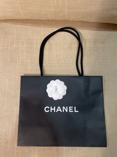 (Category: ) located in . Submitted by kiki_closet168 (Listing ID 1466656430, Image 1). Description: .