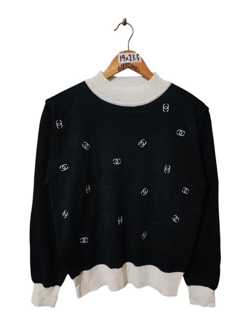CHANEL CREWNECK KNIT SWEATER (Category: Others Tops) located in Iloilo. Submitted by gooddimes (Listing ID 1466688136, Image 1). Description: Chanel Crewneck Knit Sweater All-Over CC Logos Size on tag: Dimes: 19Wx23.5L Issue/s: None Color rate: 10/10 Like new condition ₱1,200 Reminders: - All items are thrifted, please manage your expectations - Color may vary due to lighting - Please wash before using the item - Due to different personal measure
