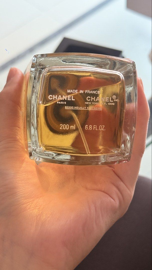 Chanel La Pausa (Category: Fragrance & Deodorants) located in Manila. Submitted by deemfp (Listing ID 1466602975, Image 3). Description: .