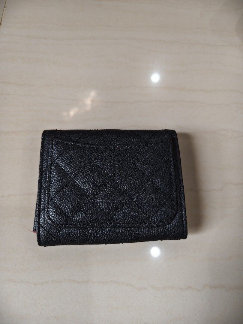 Chanel Quilted Coin Purse Wallet (Category: Purses & Pouches) located in Iloilo. Submitted by branded-boy0422_16 (Listing ID 1466564557, Image 2). Description: Good as new No issue All Details posted Ganda nito.