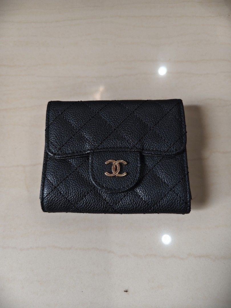 Chanel Quilted Coin Purse Wallet (Category: Purses & Pouches) located in Iloilo. Submitted by branded-boy0422_16 (Listing ID 1466564557, Image 1). Description: Good as new No issue All Details posted Ganda nito.