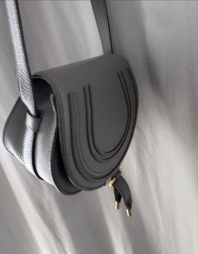 Chloe mini marcie (Category: Luxury Bags & Wallets) located in Quezon City. Submitted by prelovedsaleitems (Listing ID 1466635544, Image 1). Description: .