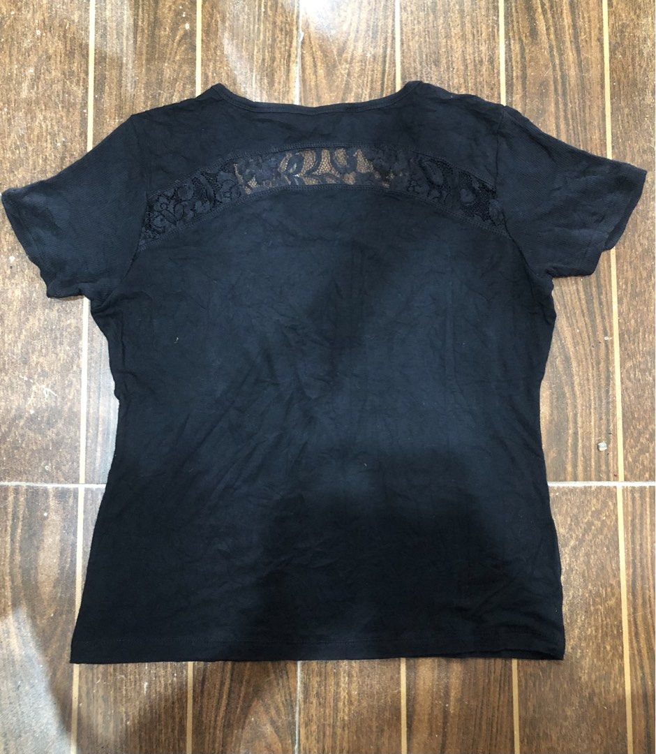 Christian Dior Boutique Tops (Category: Others Tops) located in Davao. Submitted by klentlanson (Listing ID 1466564010, Image 3). Description: Excellent condition Dimes 17.5 x21 Add sf .