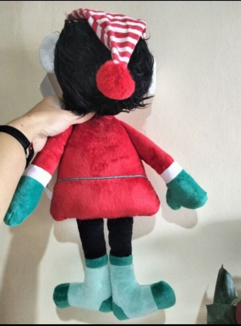 Christmas Elf Stuffed Toy (Category: Plushies & Soft Toys) located in Baguio. Submitted by toys_of_yesteryear (Listing ID 1466729644, Image 3). Description: 📌loc. Baguio ✅ Christmas elf stuffed toy. Zebra A/S (Drnmark) brand. 20 inch ✅Price: posted + sf. 👉Mop: Gcash 👉Mod: J&T only These are carefully hand-picked, hard-to-find pieces sourced from multiple suppliers. Some were acquired through bidding, and finding these items takes time, effort,