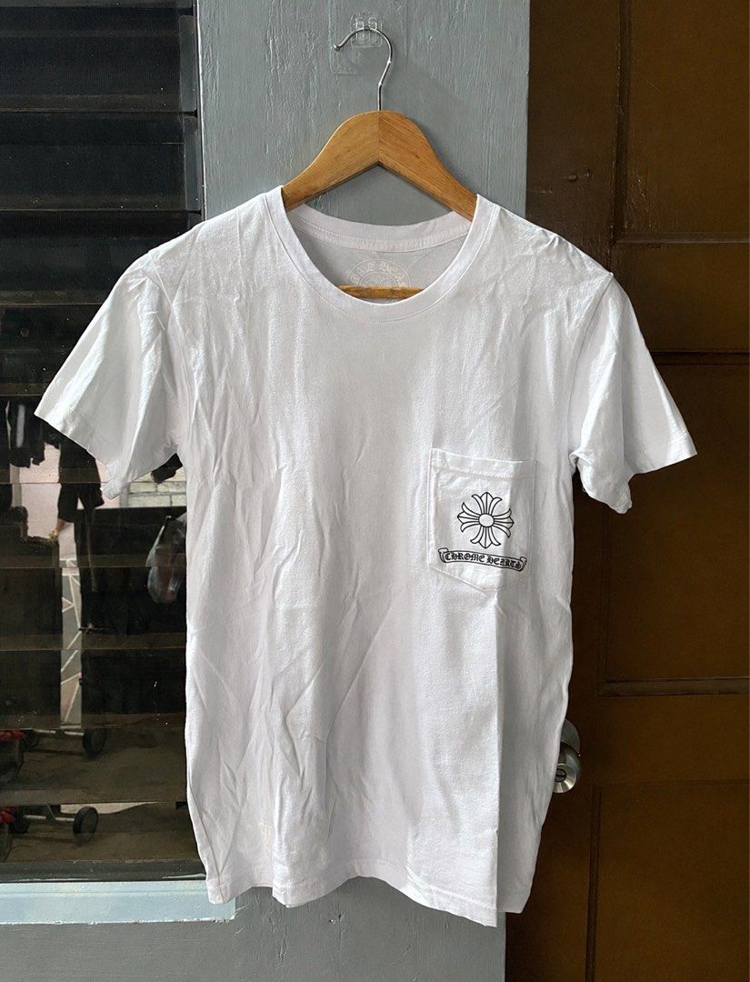 Chrome Hearts Vine Dagger Pocket Tee (Category: Tshirts & Polo Shirts ) located in Basud. Submitted by metro_archives.ph (Listing ID 1466720570, Image 2). Description: -Chrome Hearts Vine Dagger -Size: S - 18x25.5 -Excellent Condition -Off Only! -Flaws: One Dot Yellow Stain -640 only .