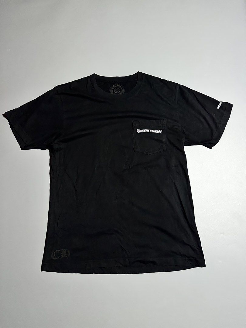 CHROME HEATS (Category: Activewear) located in Makati City. Submitted by js.street.finds (Listing ID 1466723542, Image 1). Description: Dimes 20/28 ISSUE CRACK.