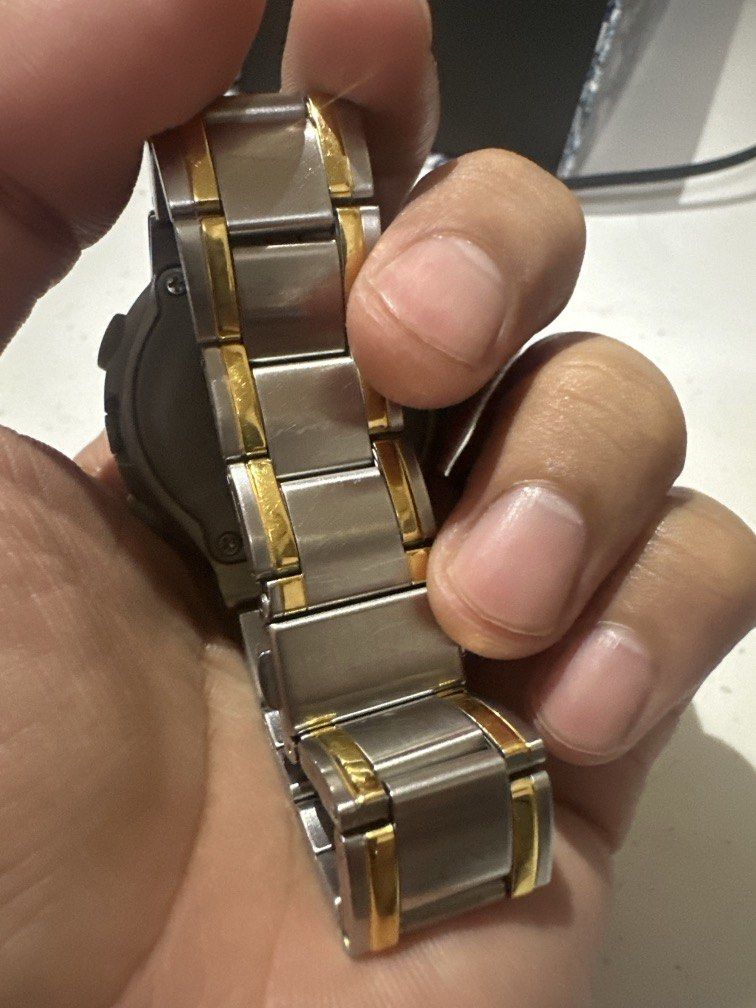 Citizen Thunder Bird (Category: Luxury Watches) located in Candelaria. Submitted by kabjtc (Listing ID 1466617726, Image 3). Description: Sale or Swap sa gadget Formal dress watch Newly replaced Battery - will last 10yrs Some scratches on the glass - 150 lng papalit ng glass Gold trim no fading Pm me for more details .