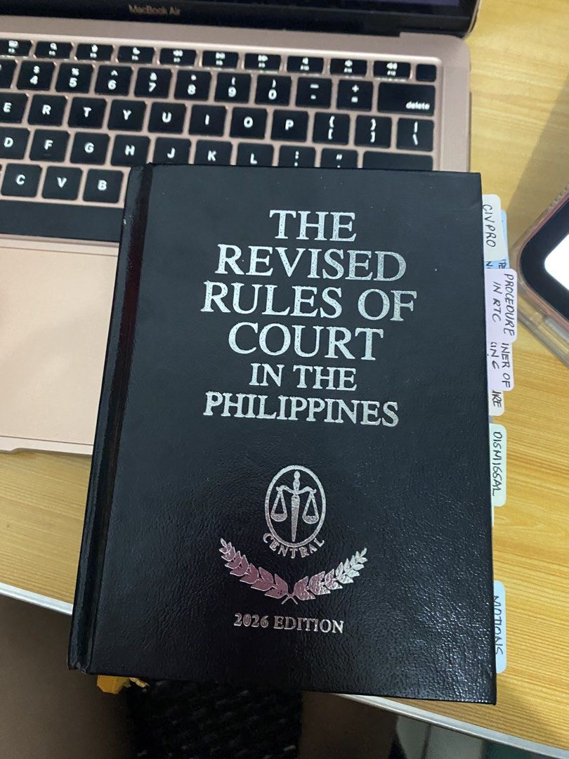 Civil Procedure (Category: Storybooks) located in Manila. Submitted by warm_everythingmustgo (Listing ID 1466733582, Image 1). Description: minimal notes and higlights from rule 1 to rule 10. Sure na papasa pag bibilhin.