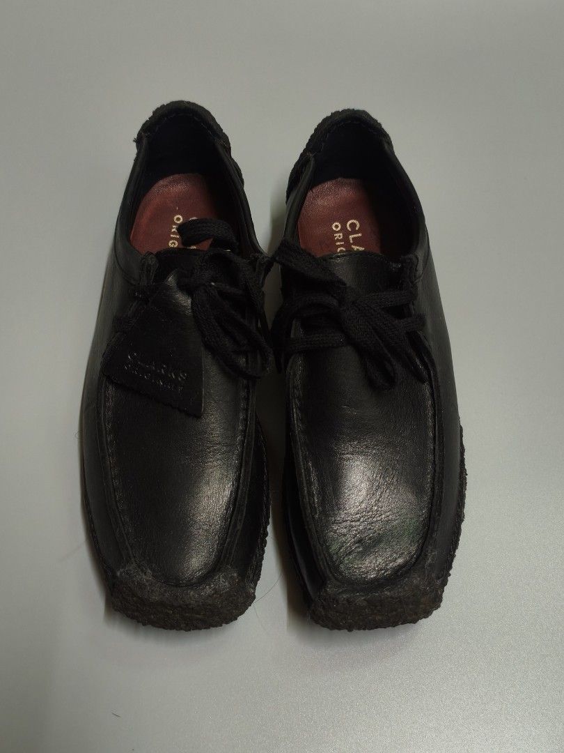 Clark original leather shoes (Category: Loafers) located in Cagayan de Oro. Submitted by solo_d3lux (Listing ID 1466711282, Image 2). Description: ‼️Clark original leather shoes‼️ Euro 37.5 | Uk 4.5 | Cm 24 Location: Mindanao, CDO No issue ✅ Ready to wear MOP: Gcash/Cash MOD: Jnt Express/Meet up Unli video call on fb for safer transaction. Pm me to purchase!! 📩📩.