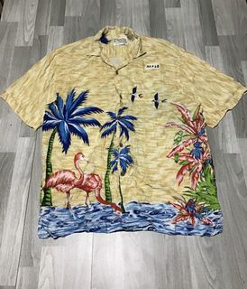 (Category: ) located in . Submitted by ljay.thriftedfinds (Listing ID 1466738158, Image 1). Description: .
